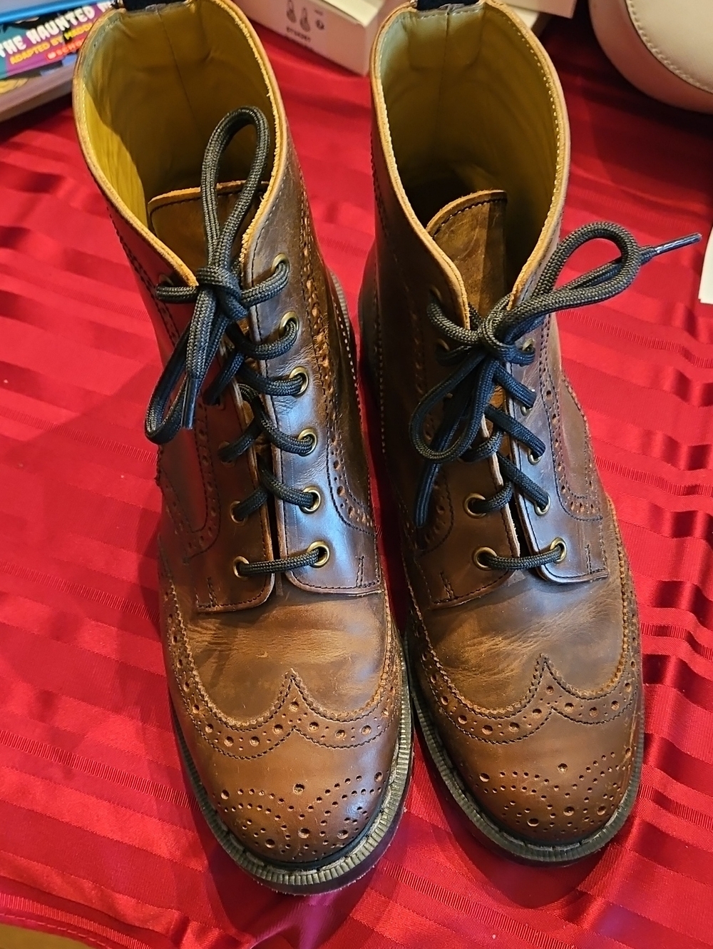 Men's Brown Leather Wingtip Chukka Boots